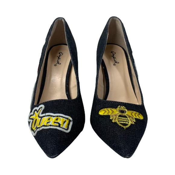 QUPID Black Queen Bee Patch‎ Signal Block Heel Pumps - Picture 7 of 12